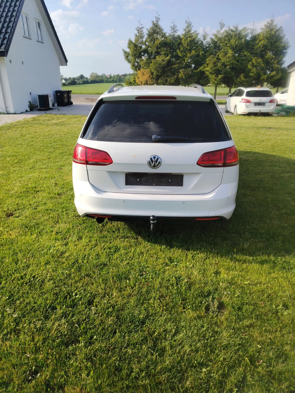 VW Golf VII 1,6 TDi 110 R-line DSG BMT 5d